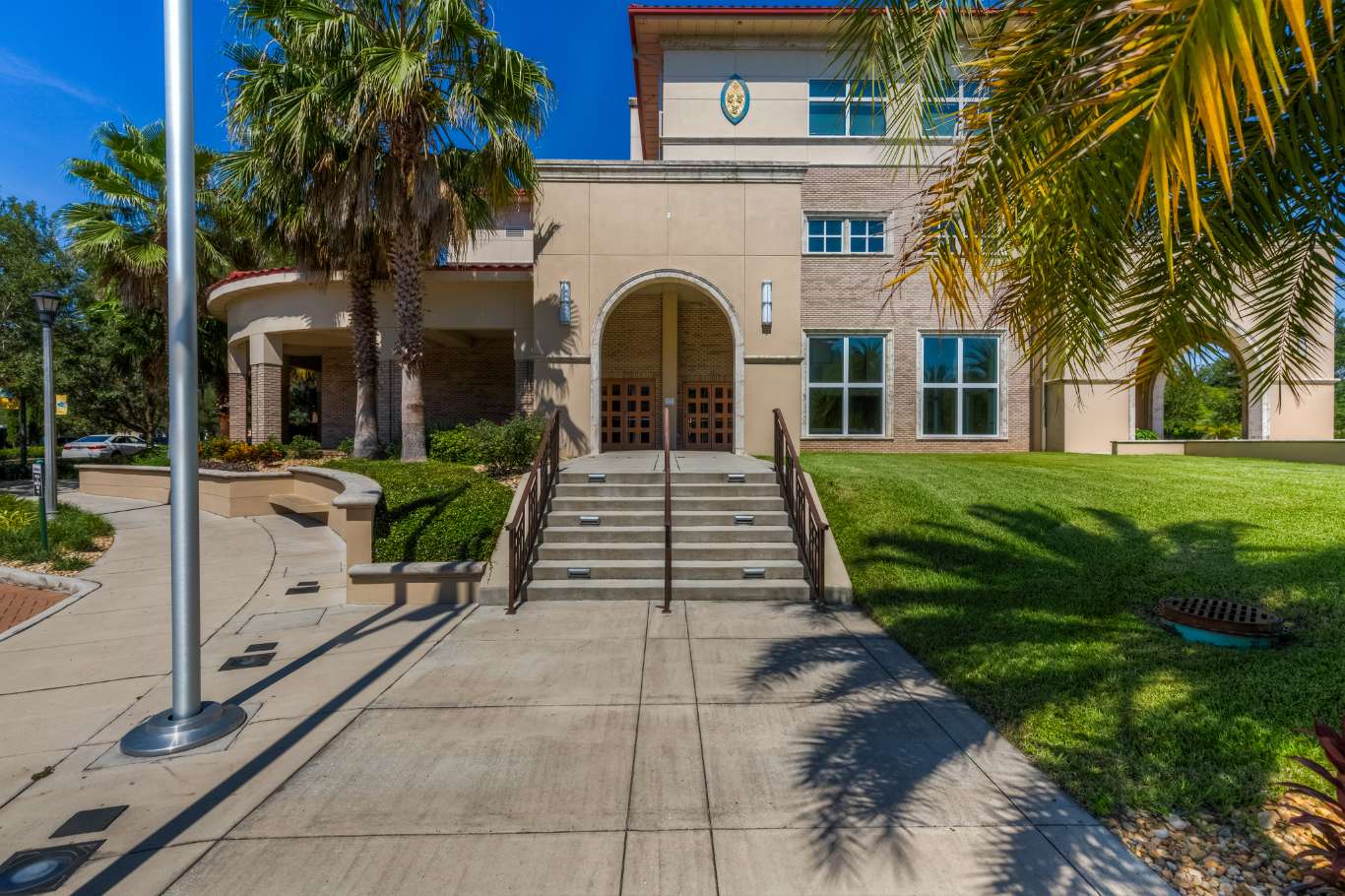 Experience Saint Leo University in Virtual Reality.