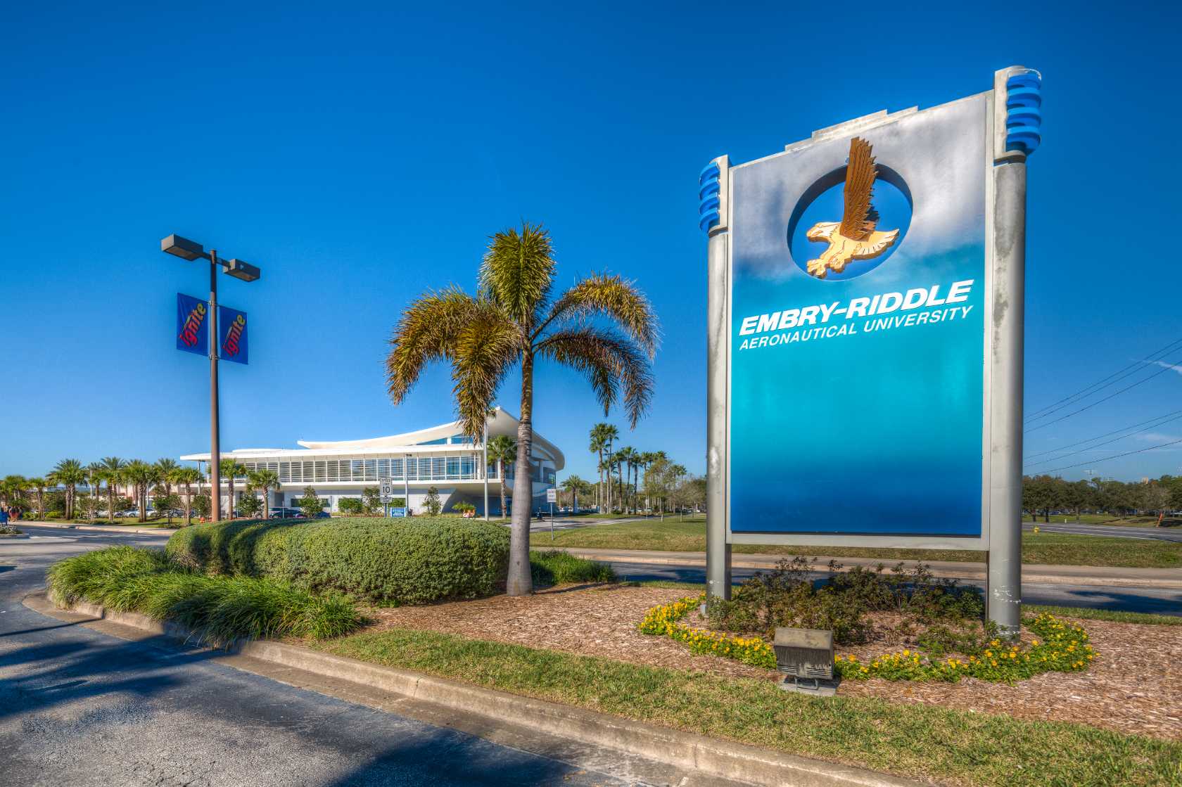 Experience Embry Riddle Aeronautical University Daytona Beach In Virtual Reality